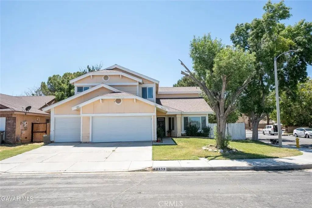 43659 Serenity Court, Lancaster