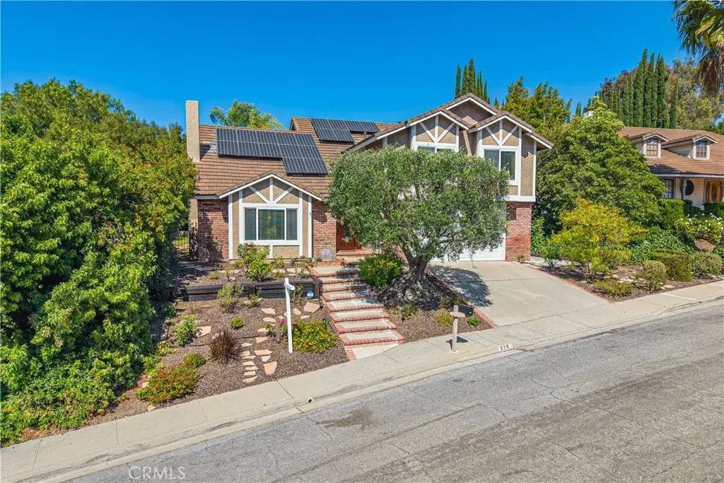 326 Fox Ridge Drive, Thousand Oaks