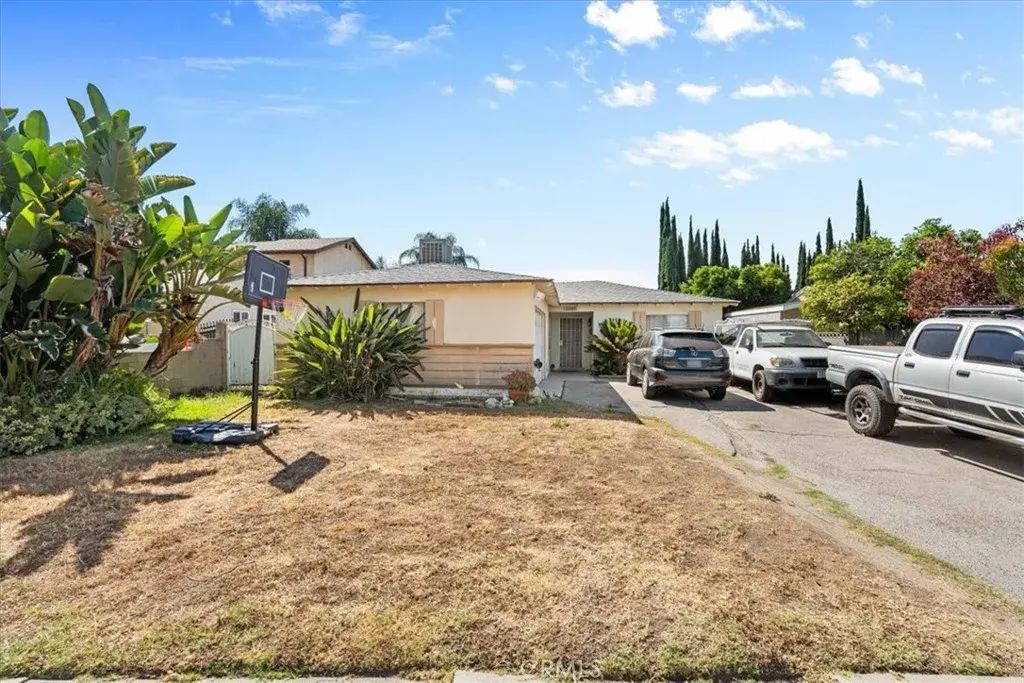 13280 Winfield, Panorama City