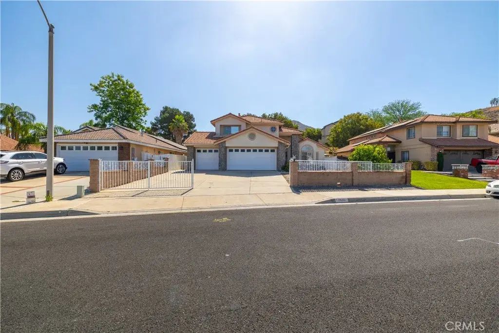 28216 Cannon, Menifee