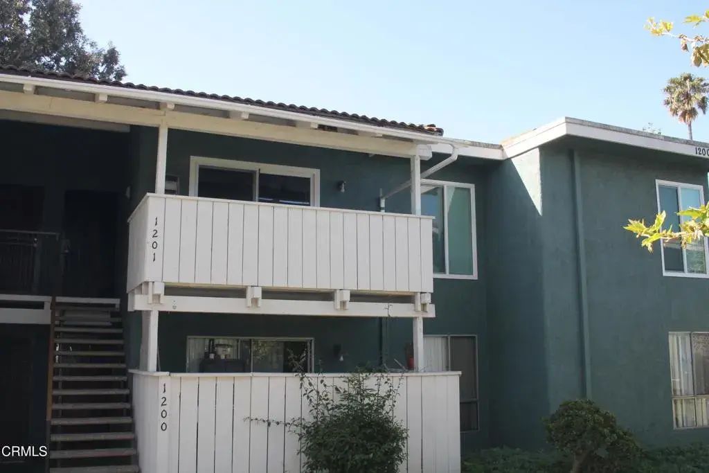 1300 Saratoga Avenue 1201, Ventura