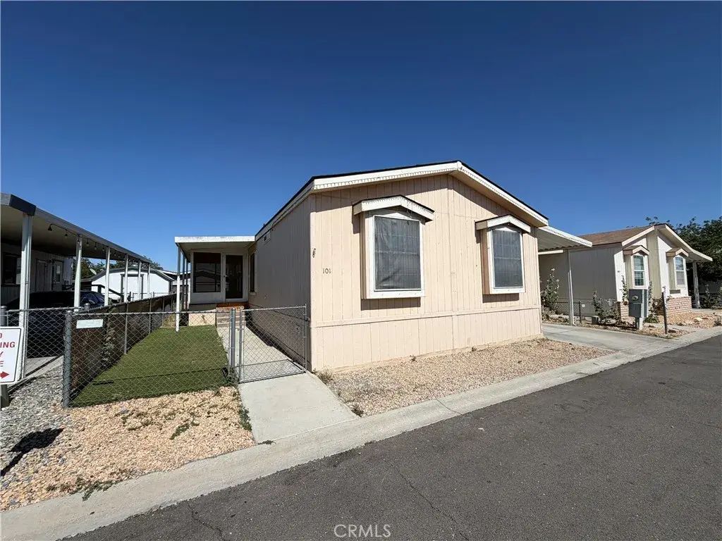 20843 Waalew C101, Apple Valley