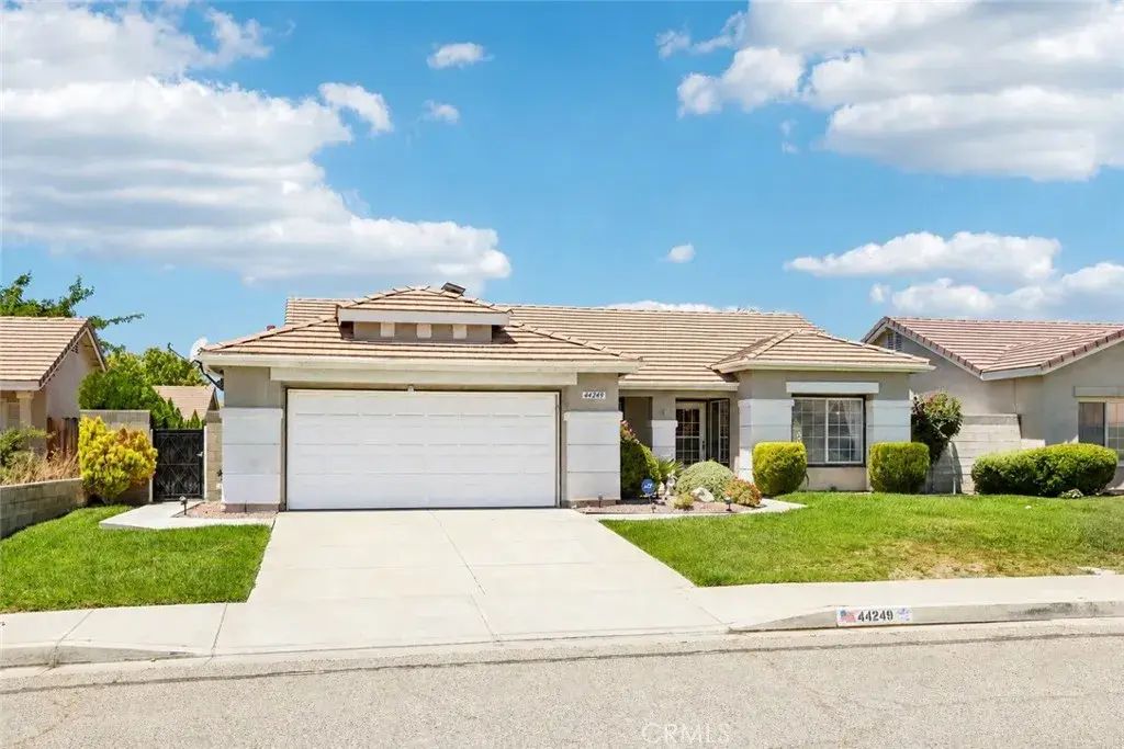44249 Brandon Thomas Way, Lancaster