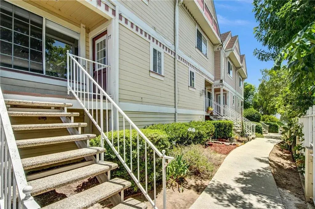 13750 Hubbard Street 77, Sylmar