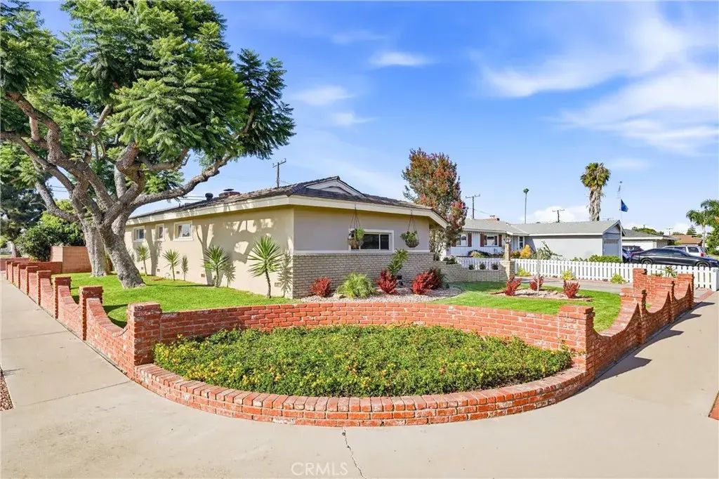 10051 Brookside Dr., Garden Grove