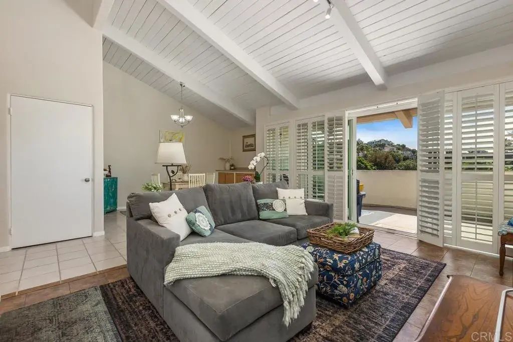 7512 Viejo Castilla Way 22, Carlsbad