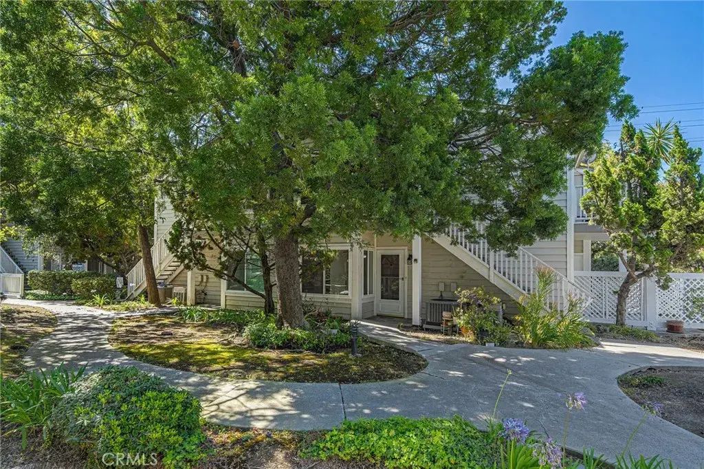 22232 S Vermont D101, Torrance