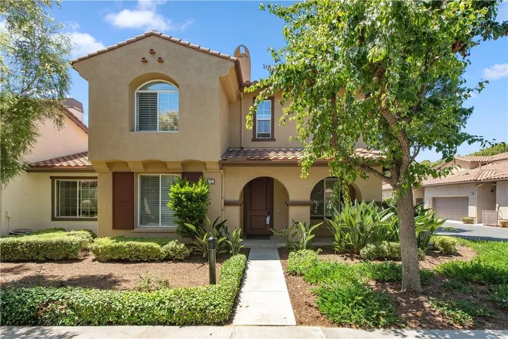 72 Shadowplay, Irvine