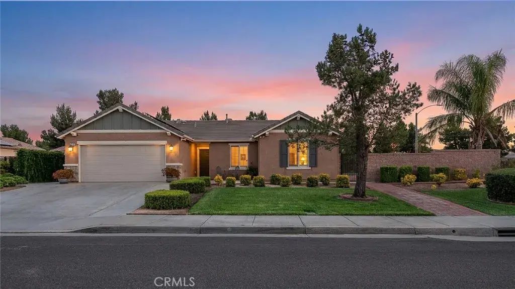 14325 Coyote Valley Street, Eastvale