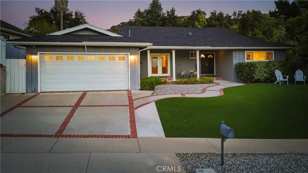 22764 Liberty Bell, Calabasas