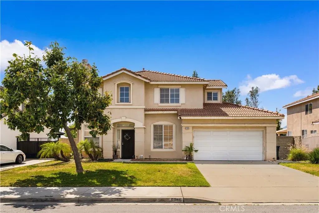 6766 Royal Crest Court, Fontana