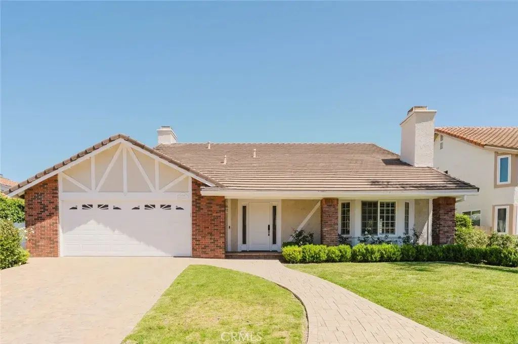 29049 Acanthus Court, Agoura Hills