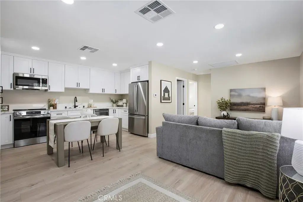 708 E Elm, Brea