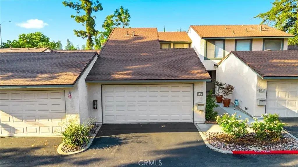 836 E Ponderosa, Azusa