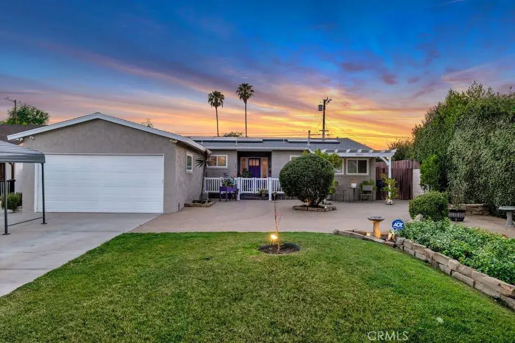 11009 Gloria, Granada Hills