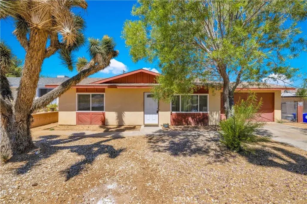 7446 Borrego Trail, Yucca Valley