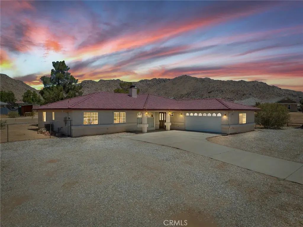 23482 Guajome, Apple Valley