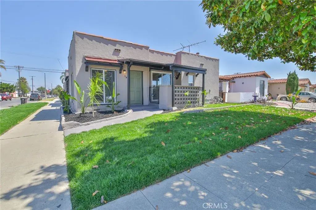 761 W 103rd, Los Angeles