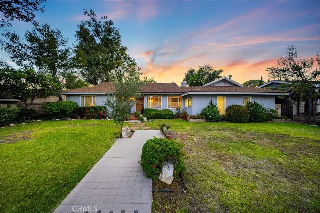 10739 Reseda, Porter Ranch