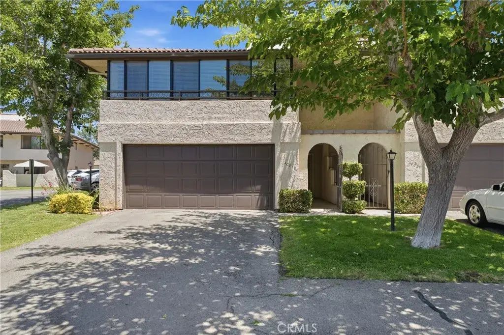 40019 Bluebird Lane, Palmdale