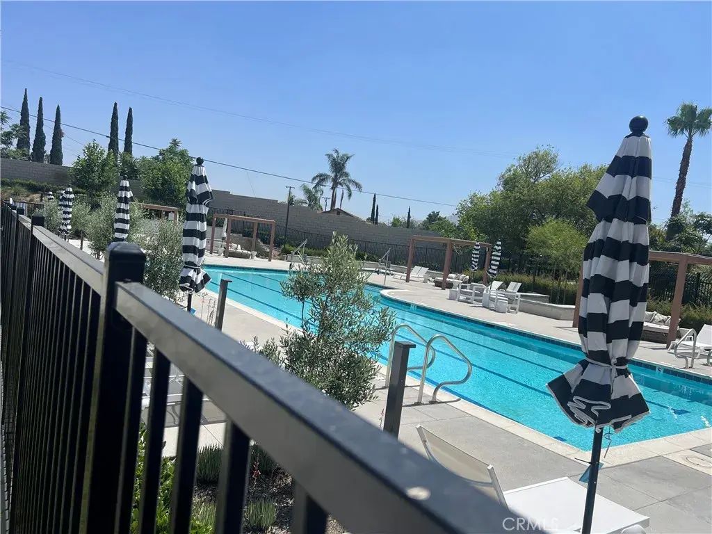 3444 Center 13, Riverside