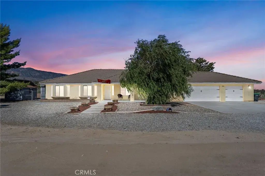 3632 Cambria, Phelan