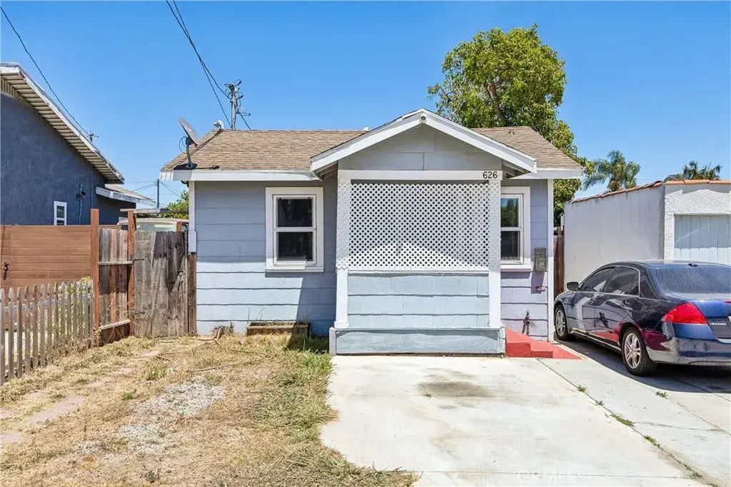 626 S Inglewood Avenue, Inglewood