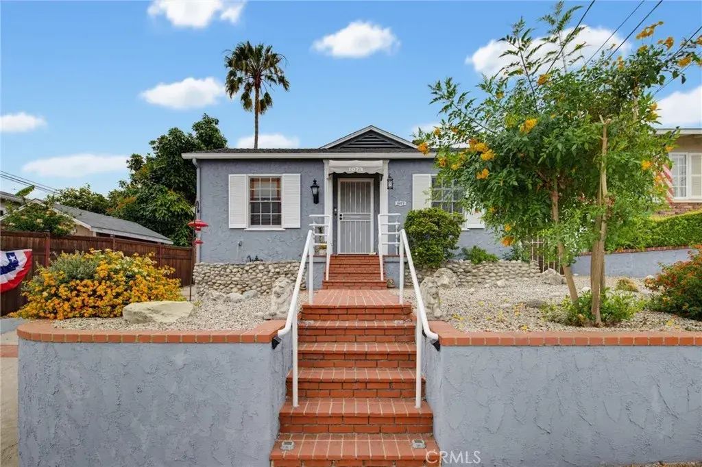 1073 W Upland Avenue, San Pedro