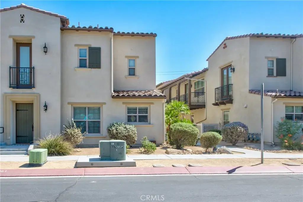 142 Paseo Bravo, Palm Desert
