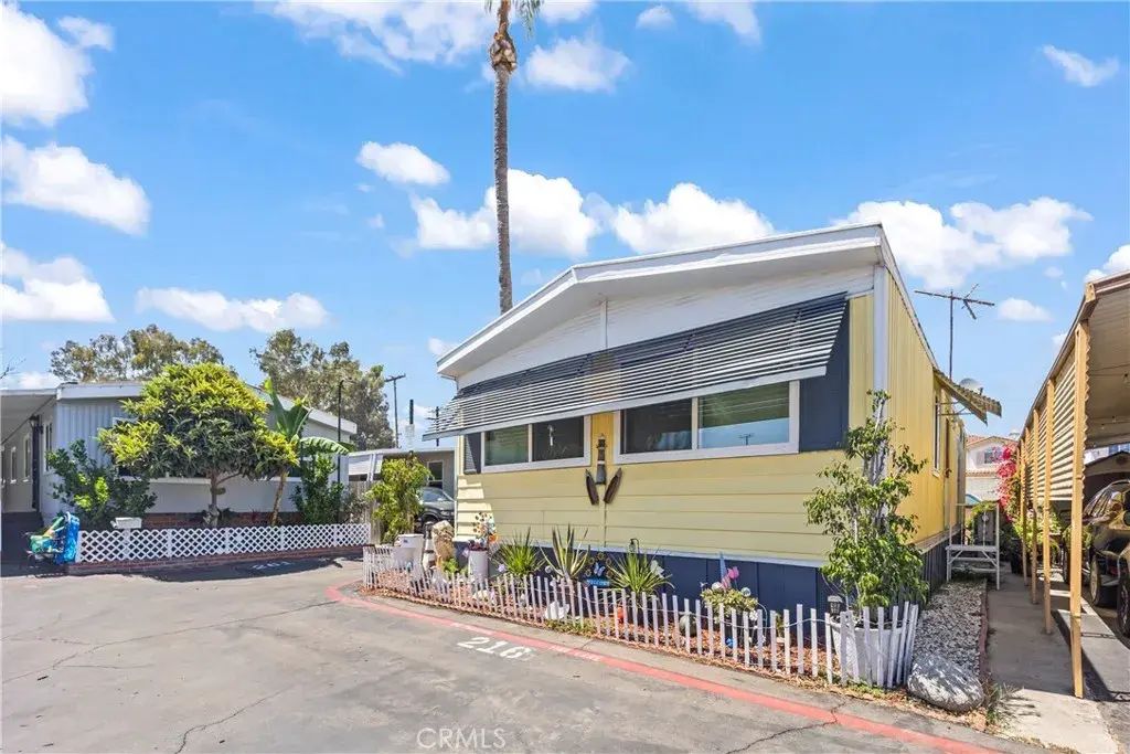 23701 S Western 216, Torrance
