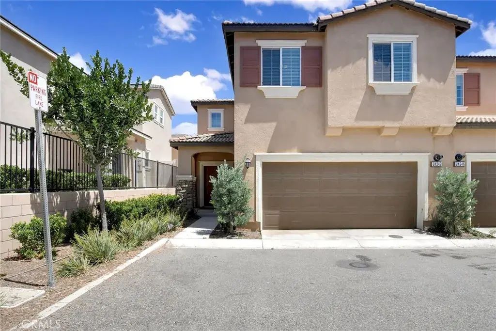 24242 Hazelnut, Murrieta