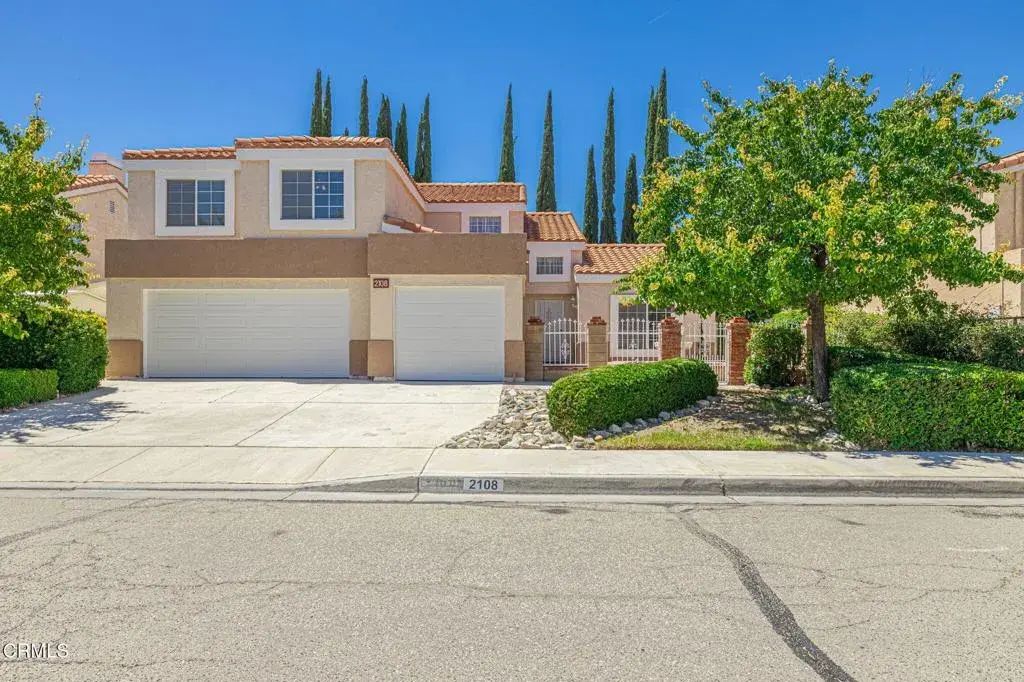 2108 Sunswept Circle, Lancaster