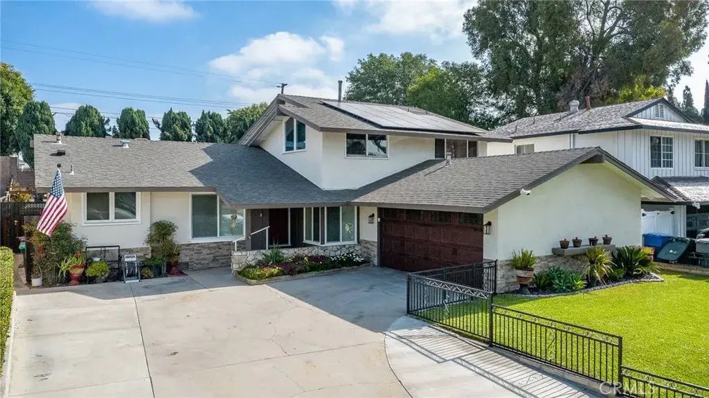 2021 Sheffield, La Habra