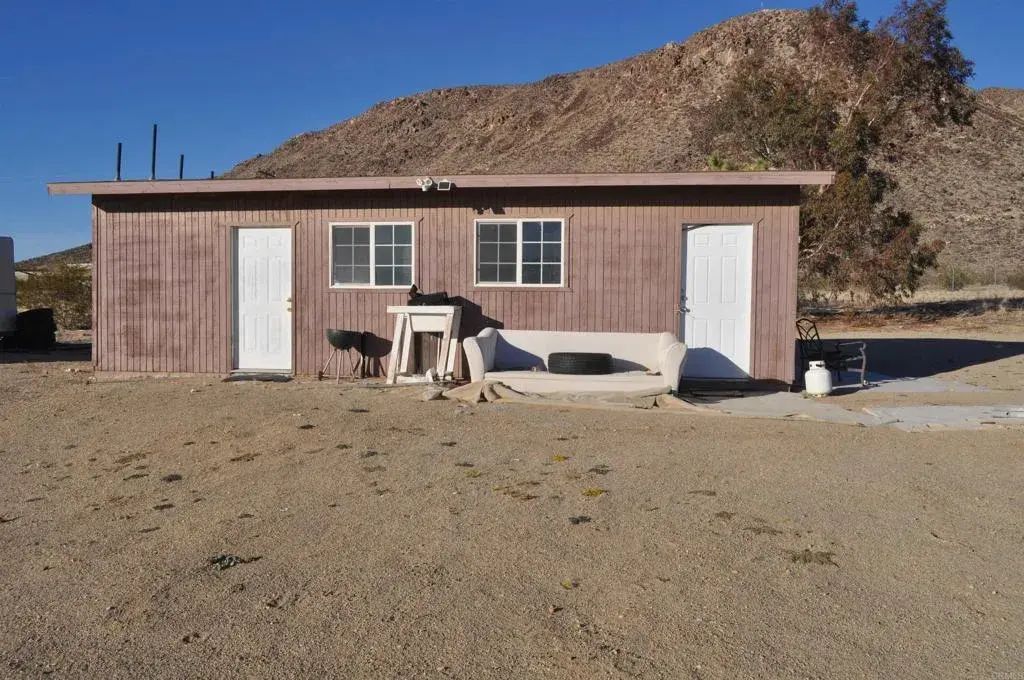 59175 Rocky Acres Road, Landers