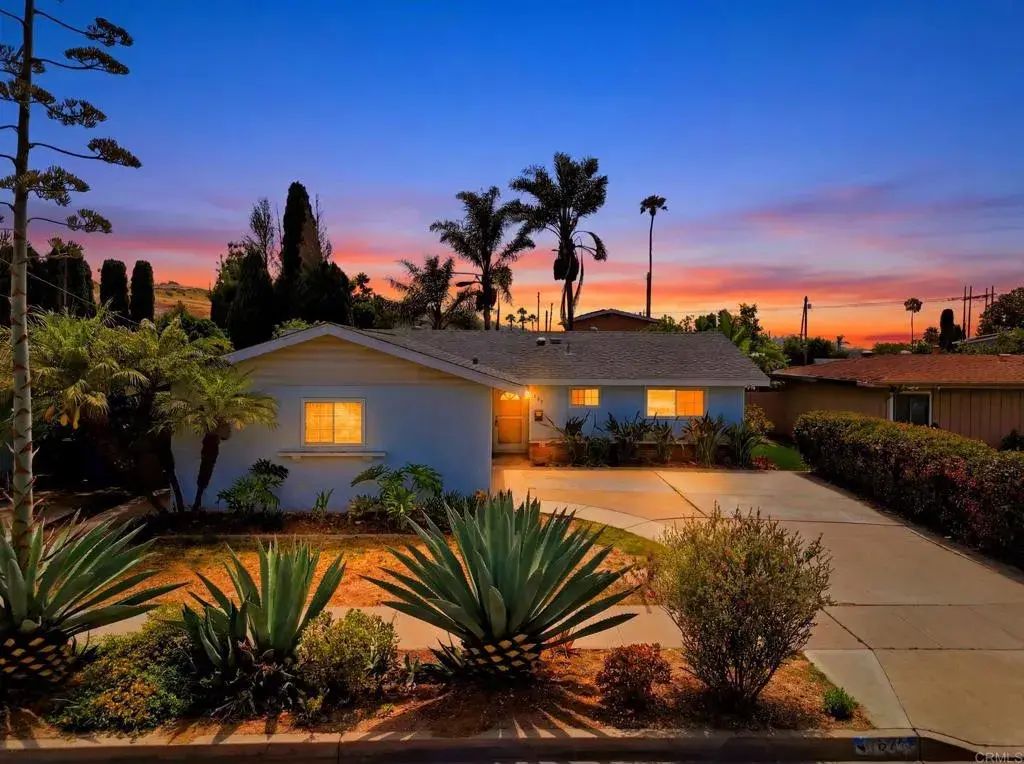 127 Flamingo Drive, Oceanside