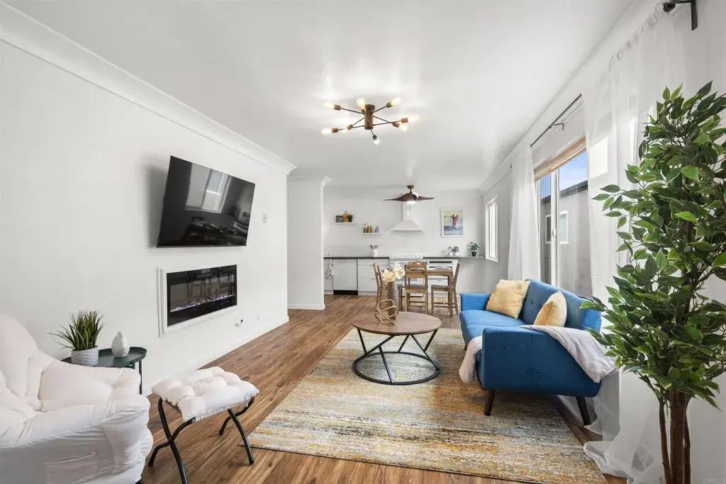 1460 Seacoast Drive 11, Imperial Beach