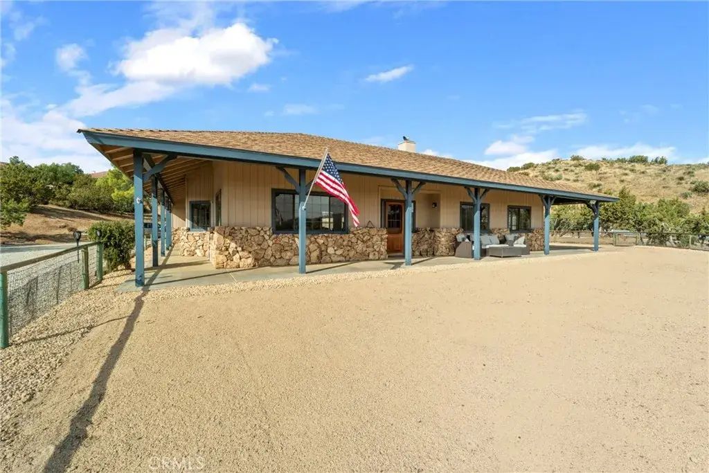 6535 Juniper Crest Road, Agua Dulce