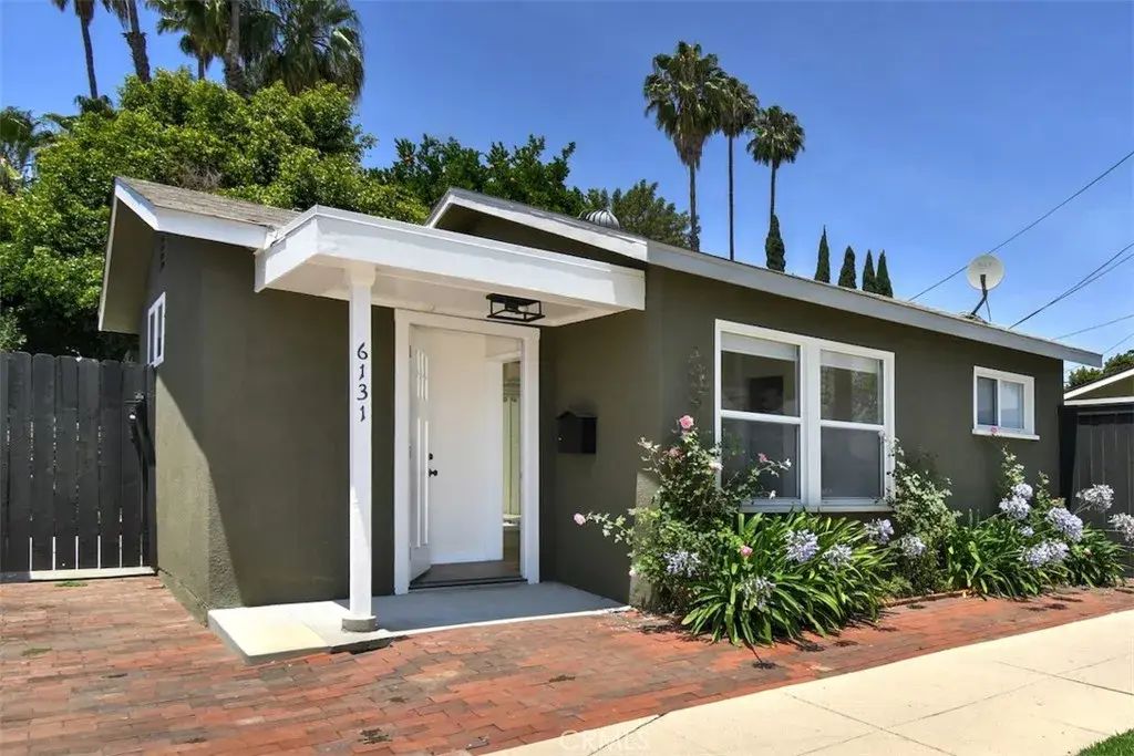 6131 Ranchito Avenue, Valley Glen