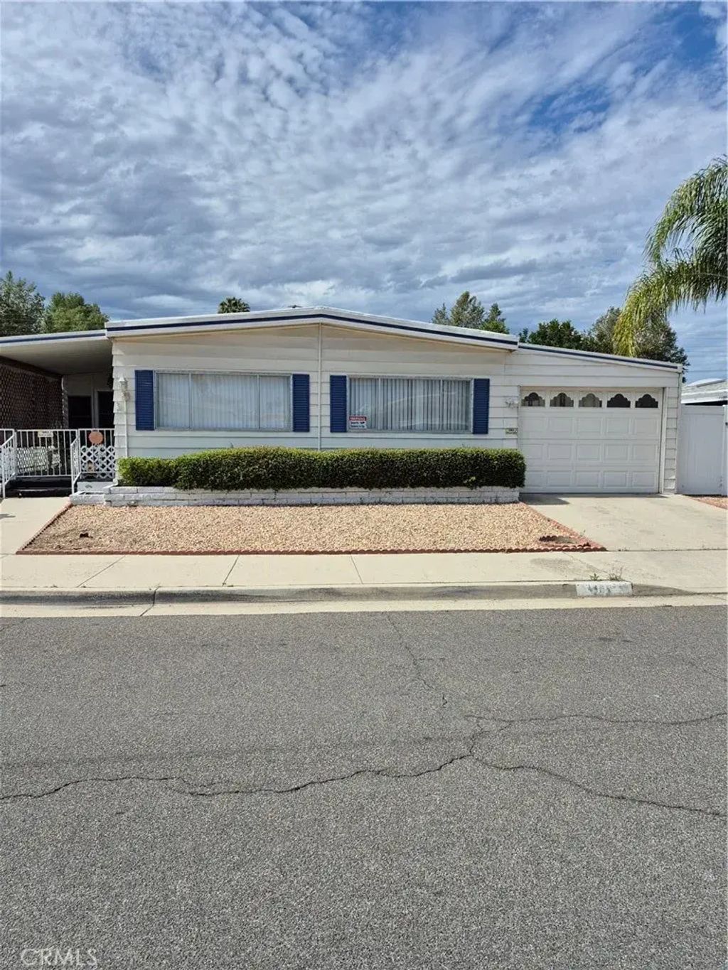 955 Camino Del Rancho, Hemet