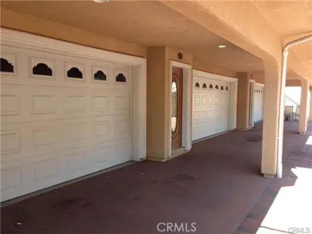 1425 W 224 112, Torrance