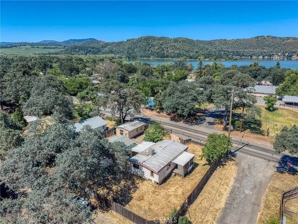 5542 Old Highway 53, Clearlake