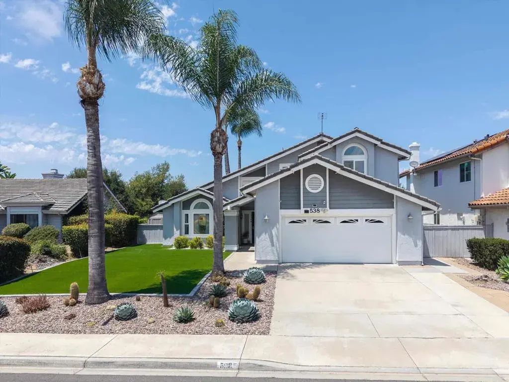 538 Jobe Hill Drive, Vista