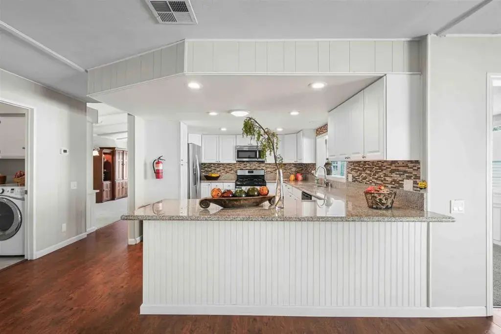 3439 Don Lorenzo Drive, Carlsbad