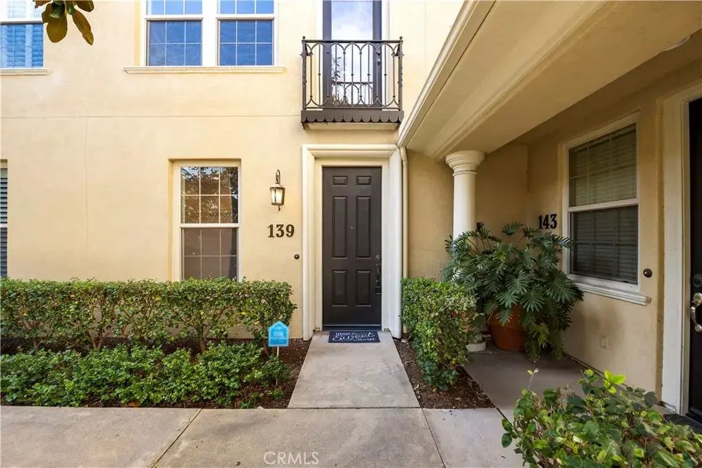 139 Pantheon 41, Irvine