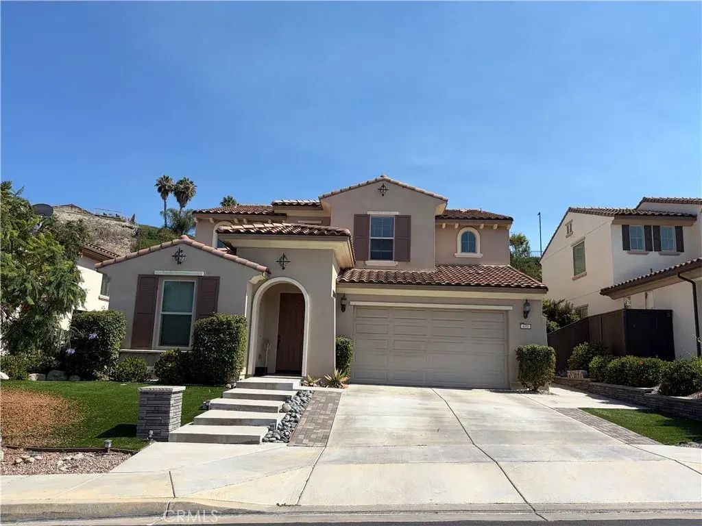435 Machado, Vista