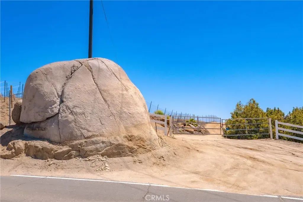 2526 Camaron, Temecula