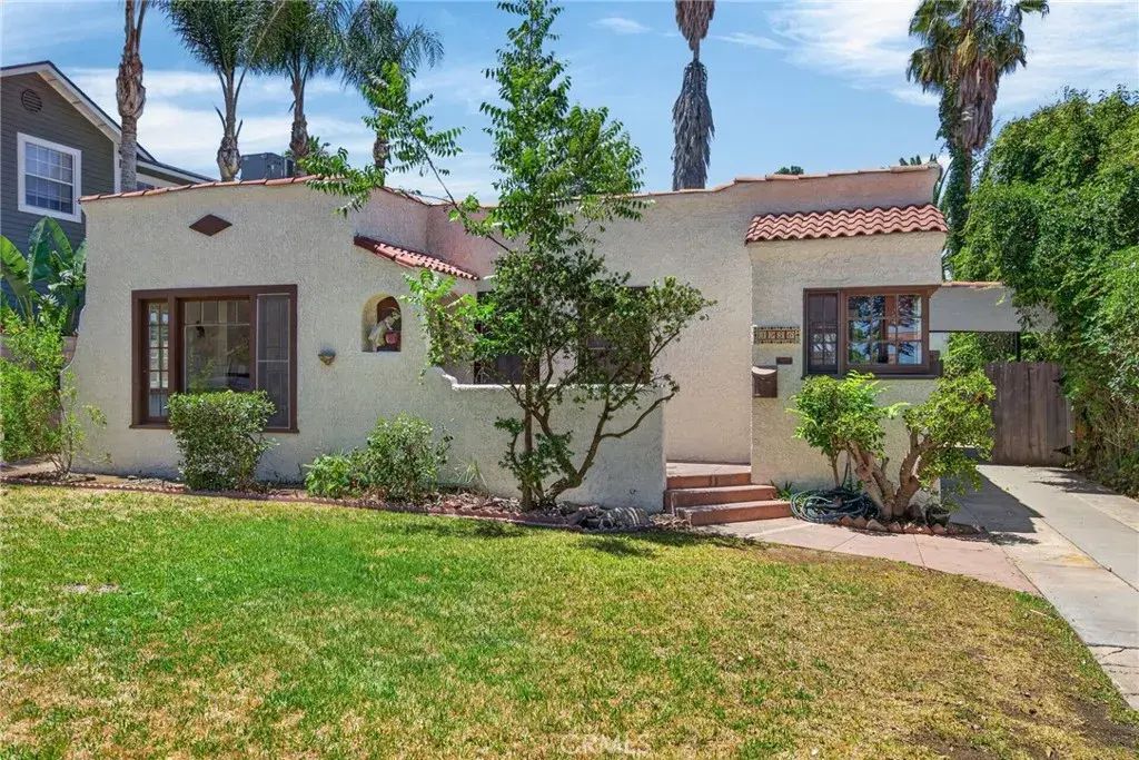 3956 Beechwood, Riverside