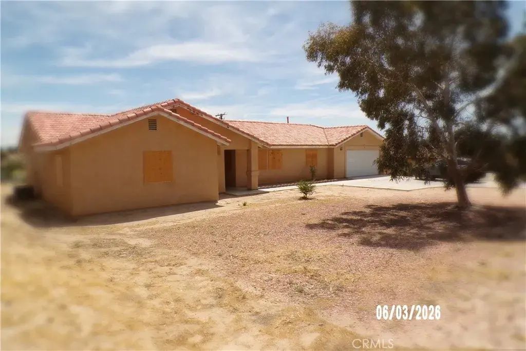 15855 Village Drive, Victorville