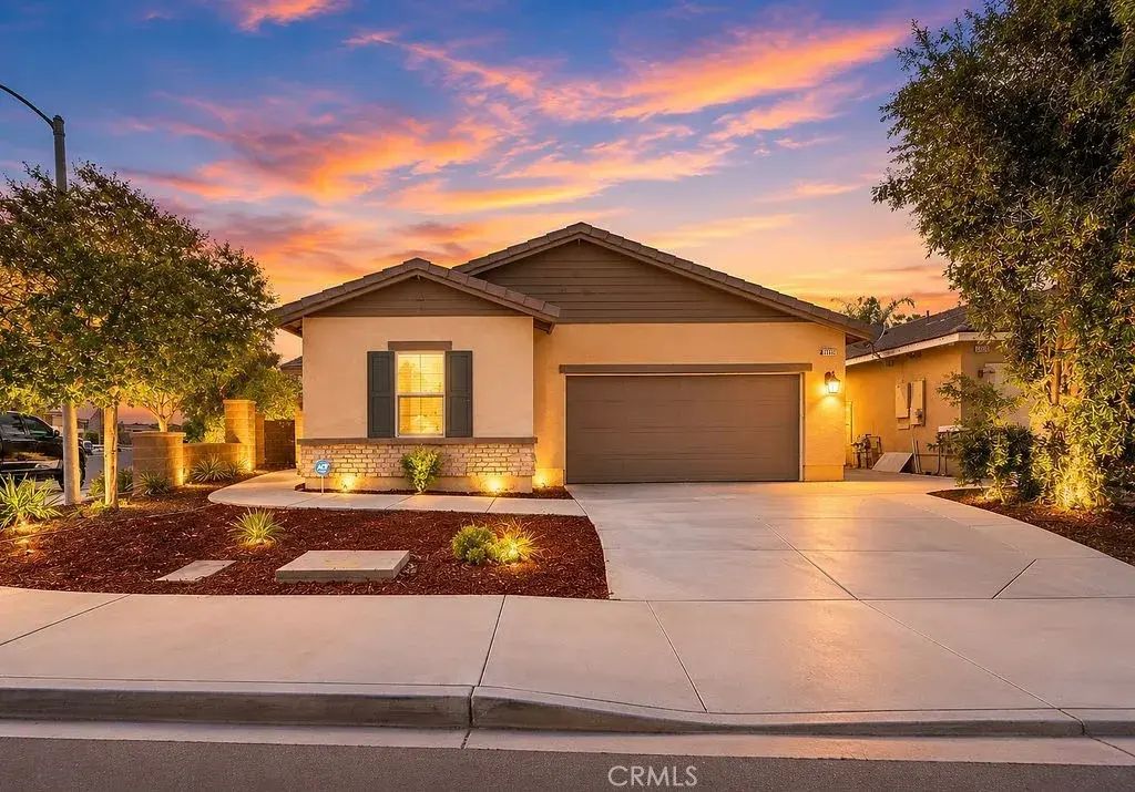 29428 Golden Glove, Lake Elsinore