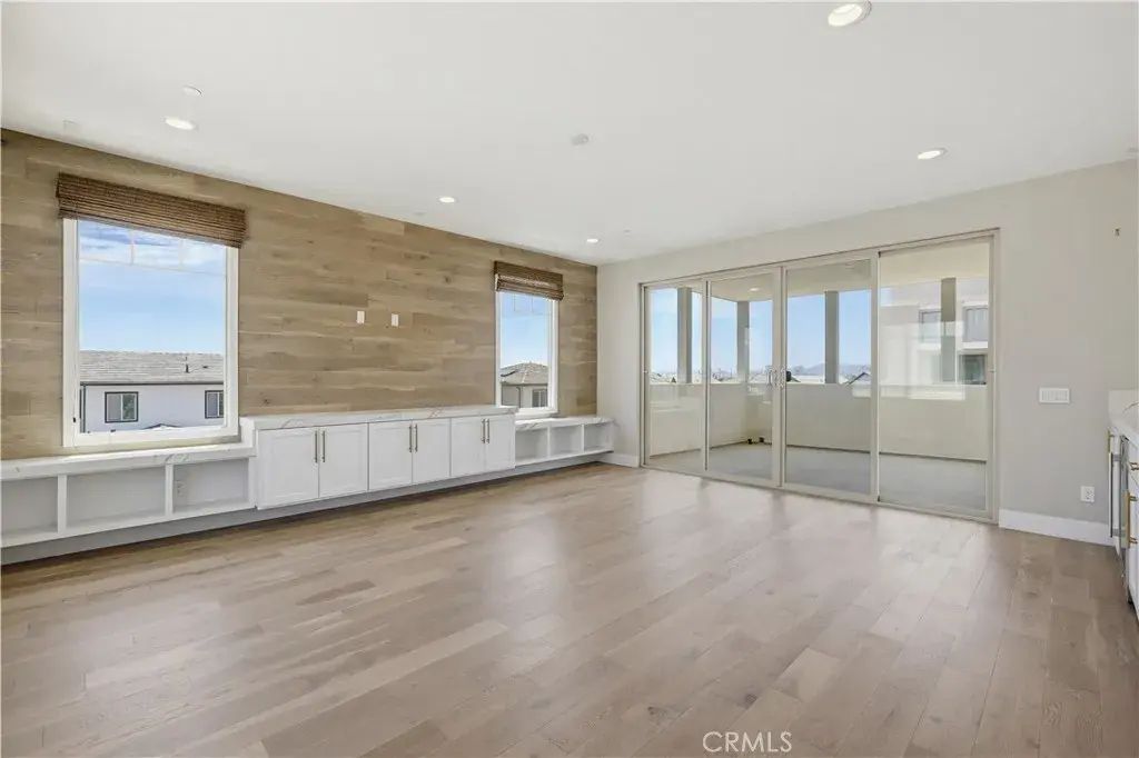 215 Carmine, Irvine